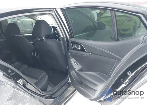 2018 Nissan Maxima 3.5 S z USA, uszkodzony, nr VIN 1N4AA6AP8JC367668